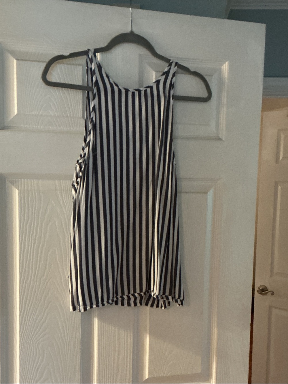 Old Navy Vertical Navy and White Striped Tank